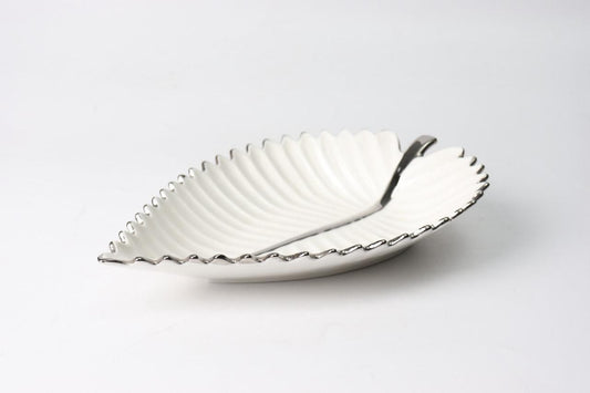 Elegant Big Serving Leaf Dish